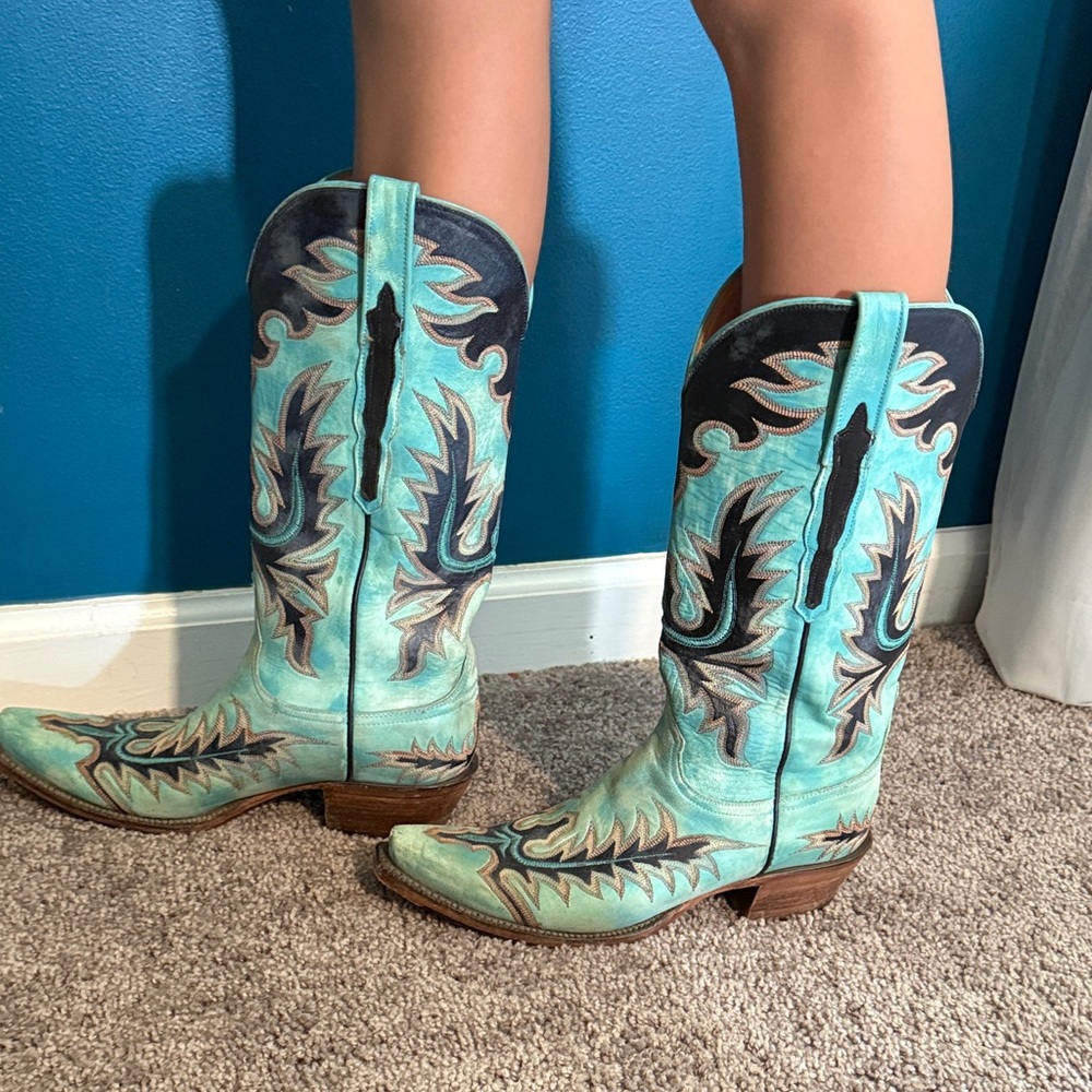 Lucchese Classics Blue Goat cowboy boots